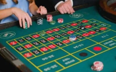 Online Roulette Guide: Compare Free and Real-Money Play, House Edges, American, European, French and Live Dealer Games