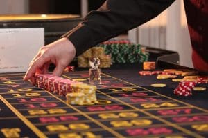 What place does Atlantic City currently occupy in the US gambling market?